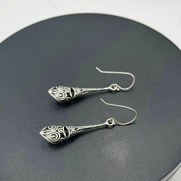 Sterling Silver .925 Calla Lily White Pearl Drop Dangle Pierced Earrings - Picture 9 of 11